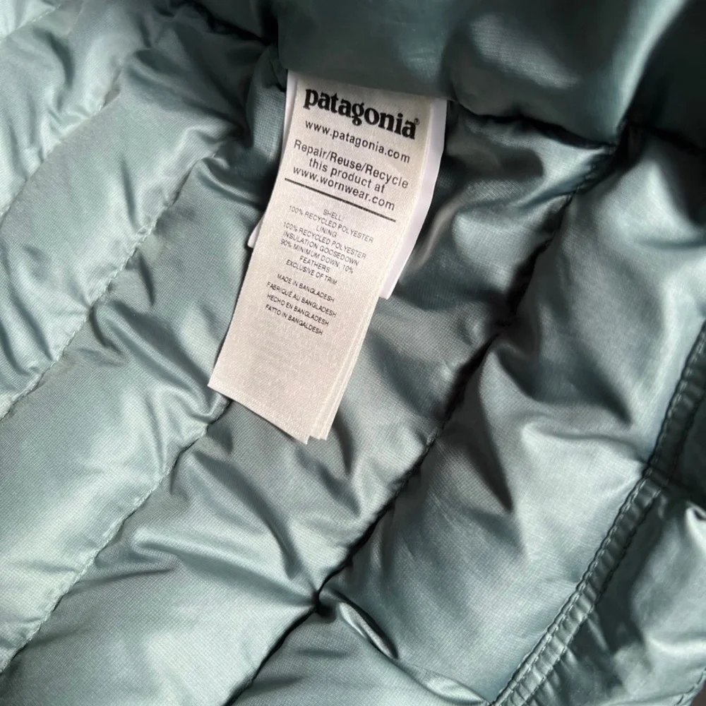 Patagonia down sweater hoody - Picture 7 of 13